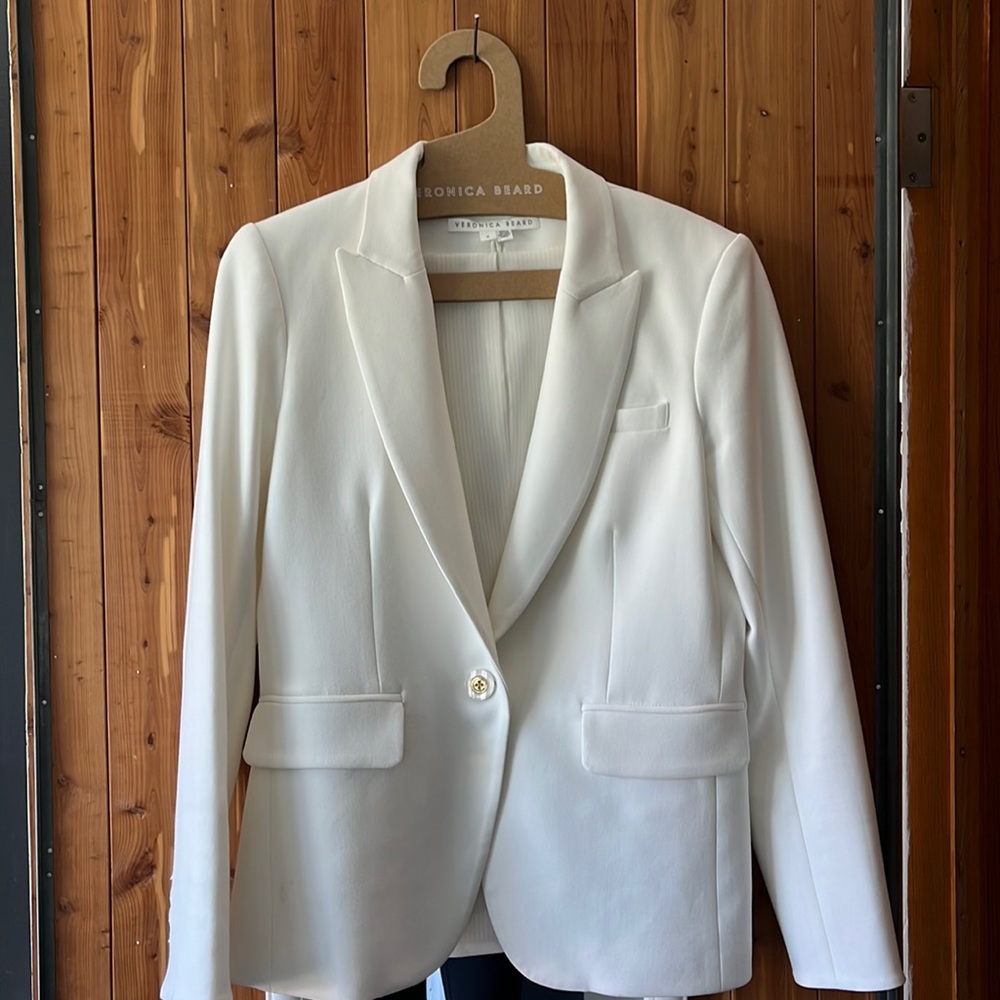 Veronica Beard white dickie blazer